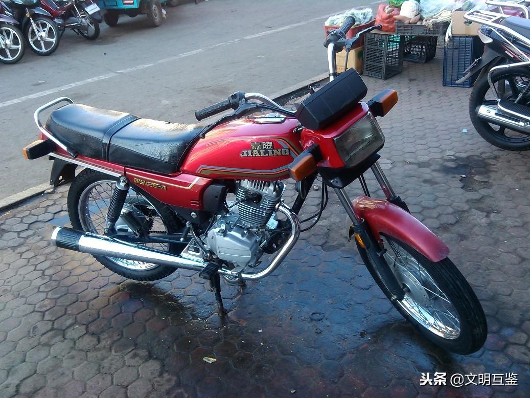 90年代的摩托车：图5是一代经典，图8是神车铃木王GS125