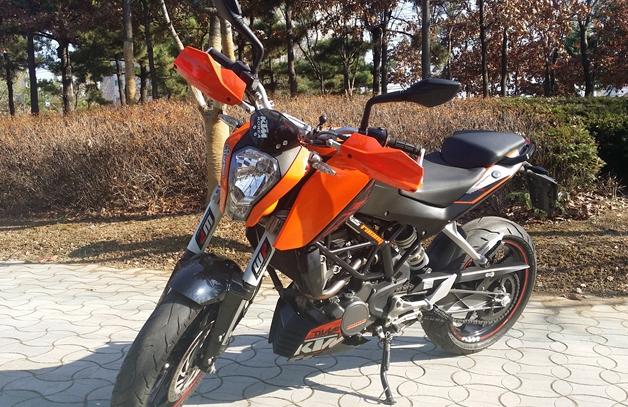 车友在韩国提台KTM Duck 125，最强125秒杀200cc，可惜国内没有