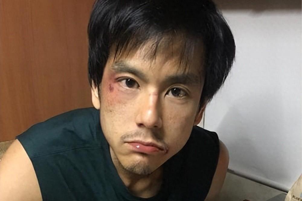彭于晏小时候是一个"小胖墩",但他凭借自律和努力,成为了"肌肉男神"