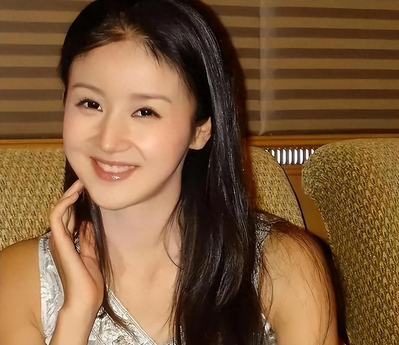 孙菲菲被霸凌事件波及多人 孙菲菲曾遭遇导演张汉杰背后策划的暴力