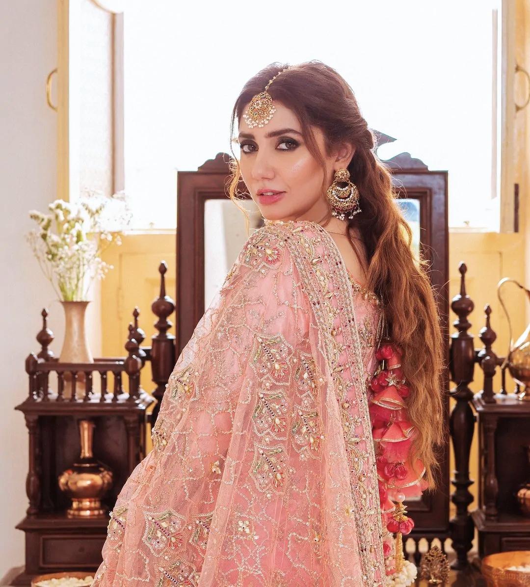 玛希拉汗:不负责任的结婚传闻 关于玛希拉·汗 (mahira khan) 将于下