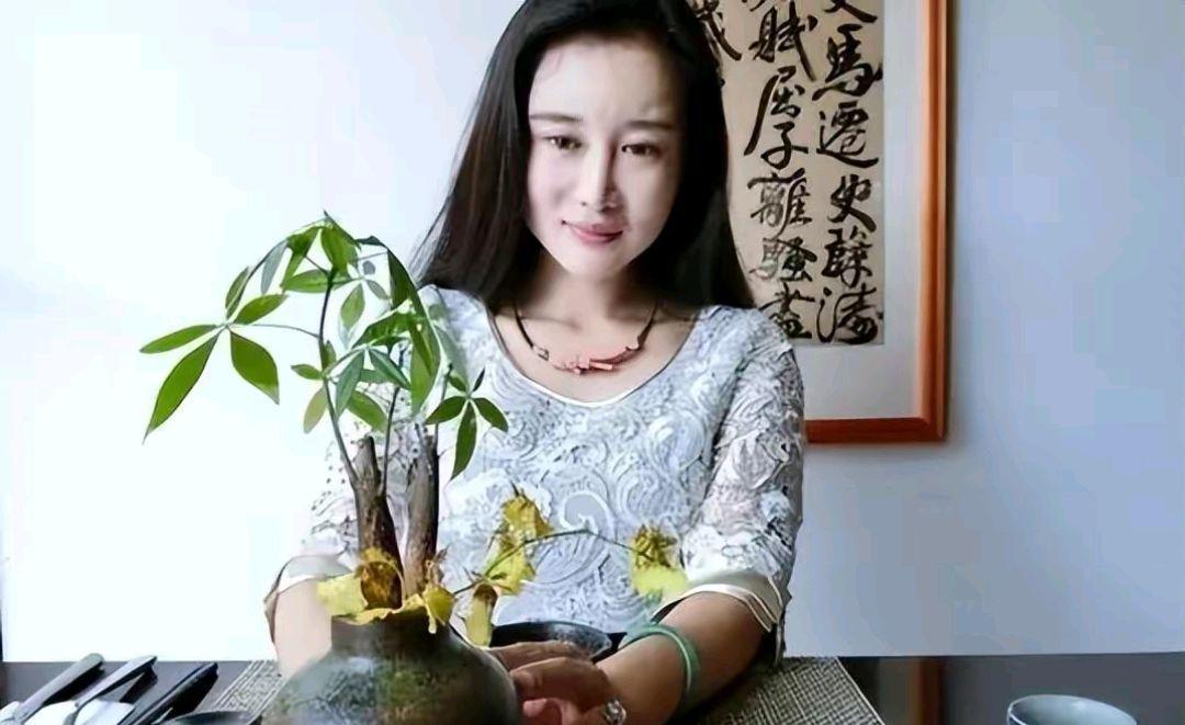 张纪中前妻樊馨蔓现状图片