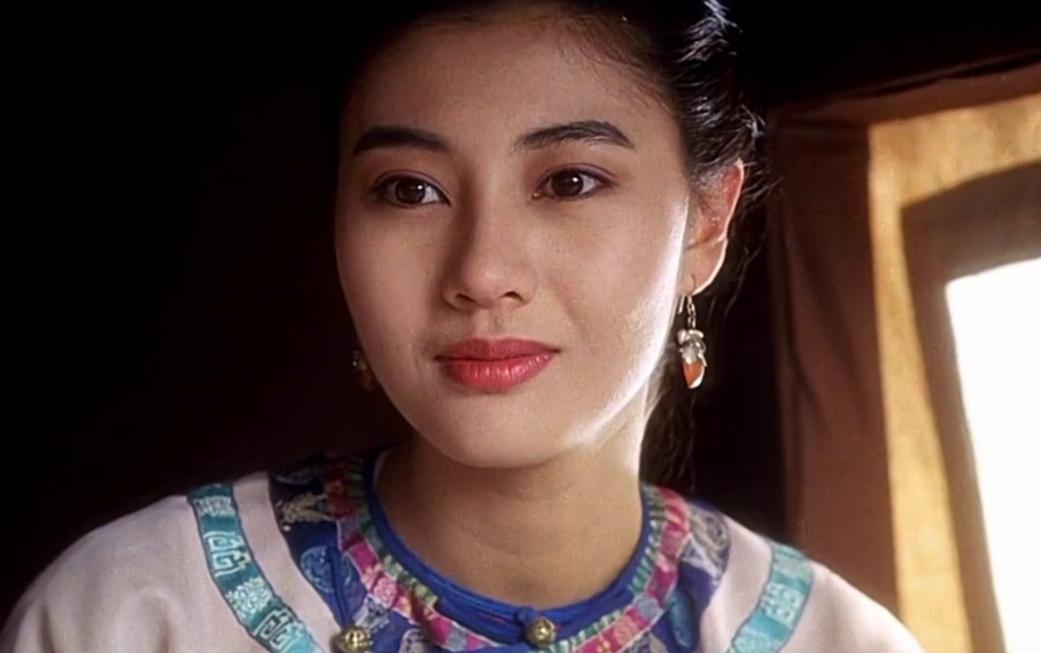 李嘉欣病情加重,许晋亨现身表情凝重 李嘉欣因心脏问题住进icu,病情