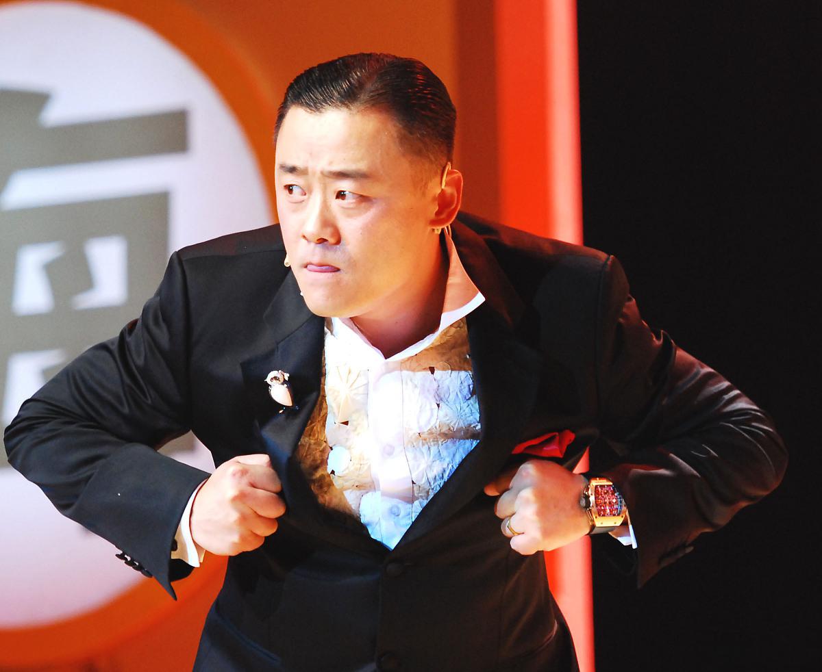 劣迹艺人周立波:悲剧人生 周立波,海派清口的创始人,曾是《中国达人秀