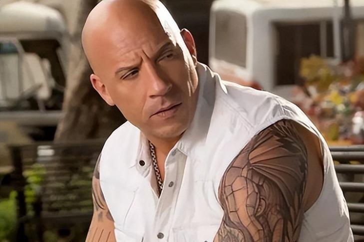 《极限特工》:真实特技的魅力 《极限特工》系列电影以其真实,刺激和