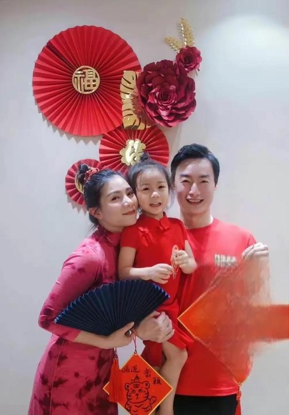何姿拒绝嫁豪门原因 何姿拒绝嫁豪门,选择同为跳水运动员的秦凯,原因