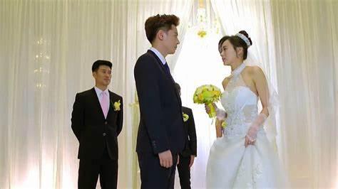 《爱来的刚好》:穆清岺和谁结婚 《爱来的刚好》是一部展现女性励志