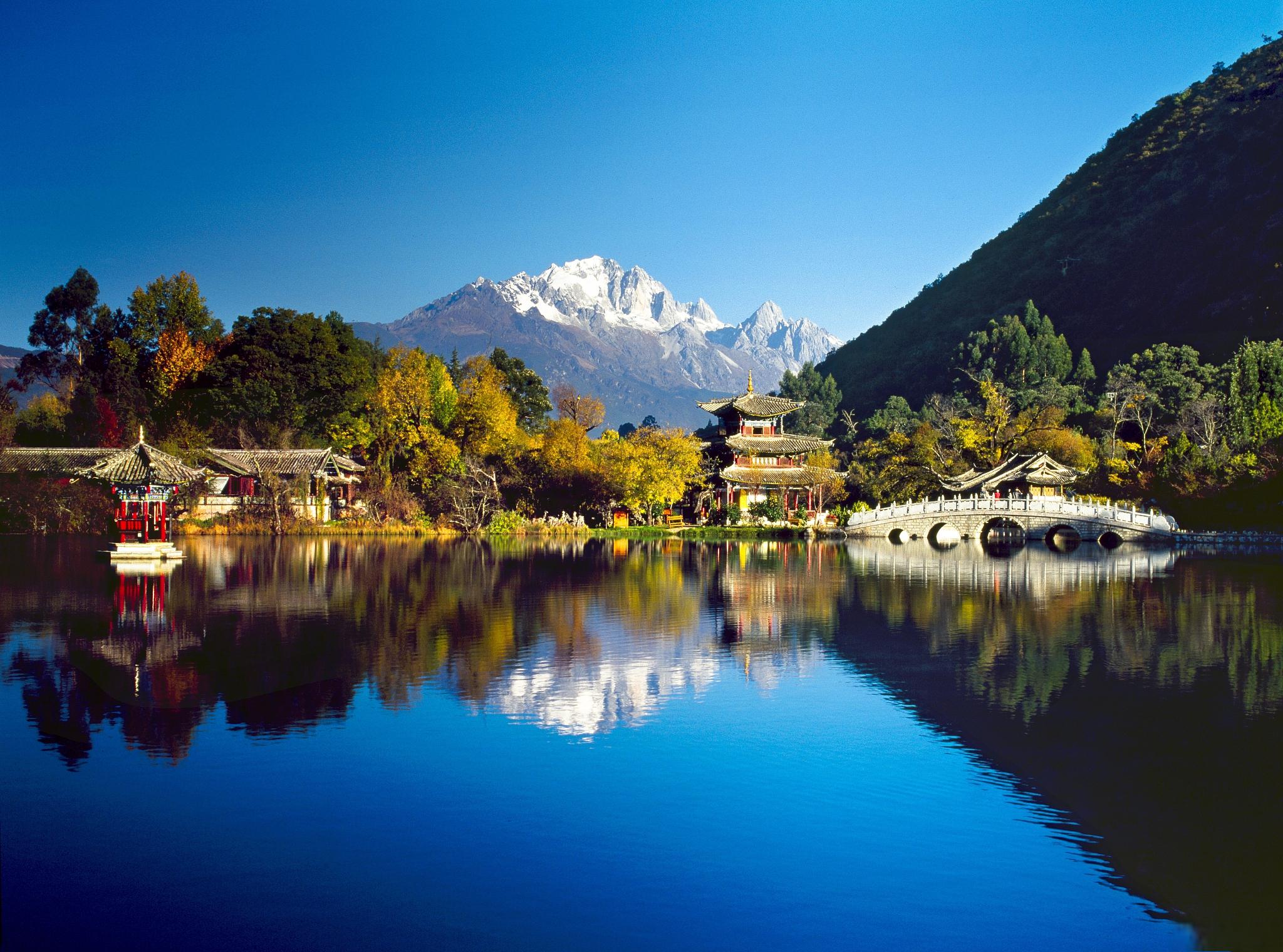 大理是中国云南省的一座风景秀美的城市