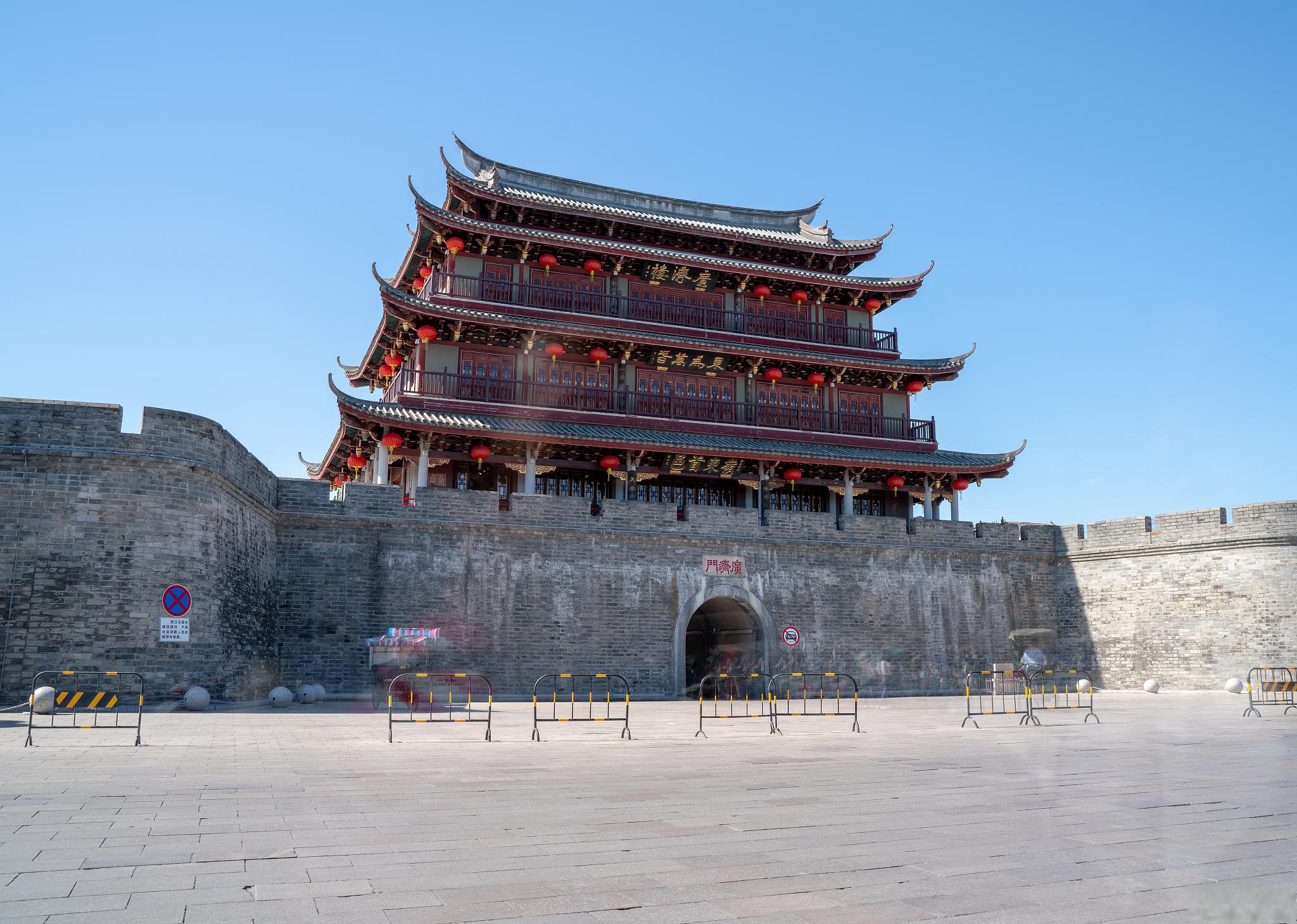 潮州古城一日游攻略 潮州是中国广东省的一个历史悠久的城市,拥有丰富