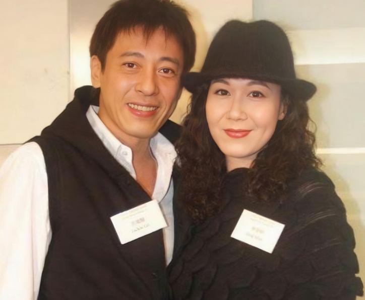 吕颂贤:为健康选择素食主义 吕颂贤和妻子麦景婷为了健康选择素食主义