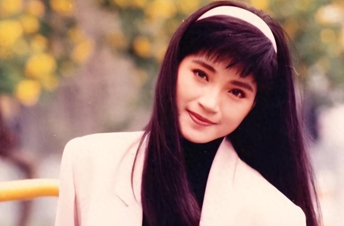 方季惟:从贫困到成功,从巅峰到沉寂 方季惟,台湾最受欢迎的女歌手之一