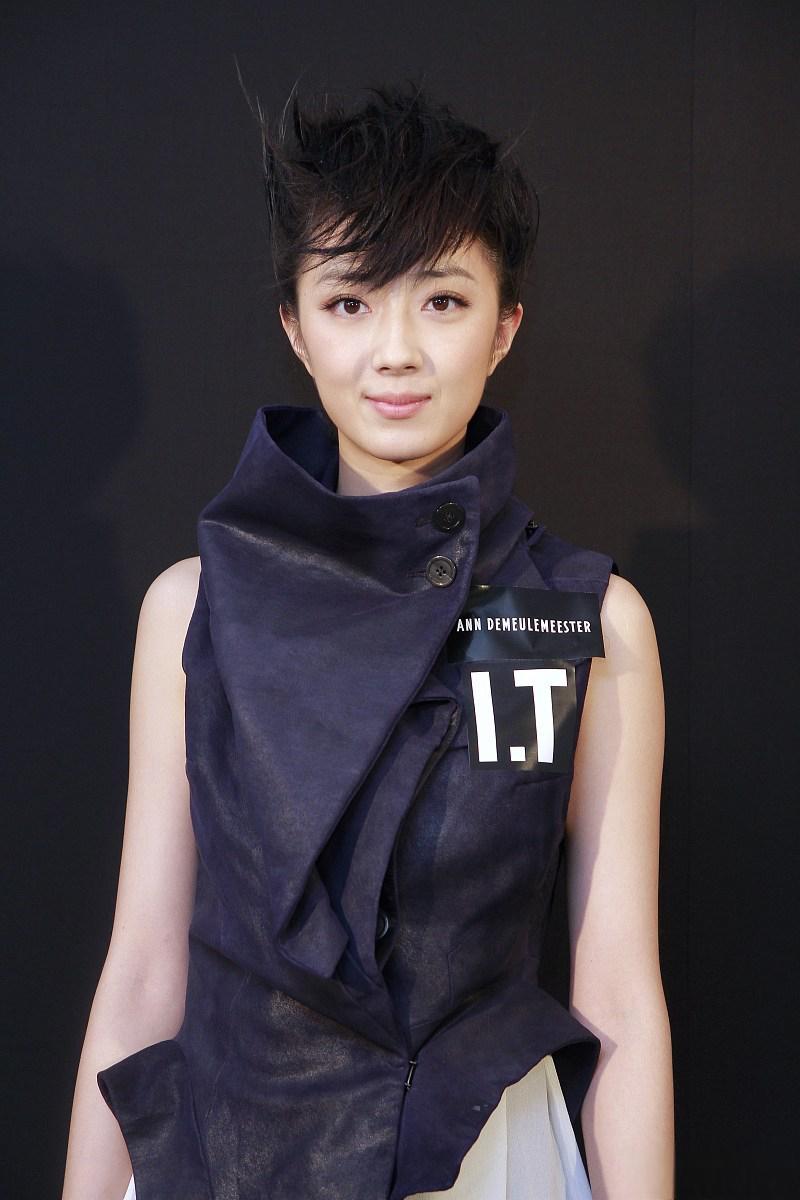 娱乐圈隐婚现象:张龄心的保密手段 张龄心是一位优秀的演员,曾出演多