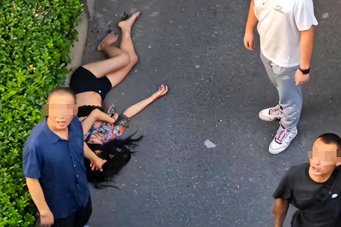 机车网红天桥飞下丧命 机车网红因驾驶机车从天桥上坠落身亡,这起事件