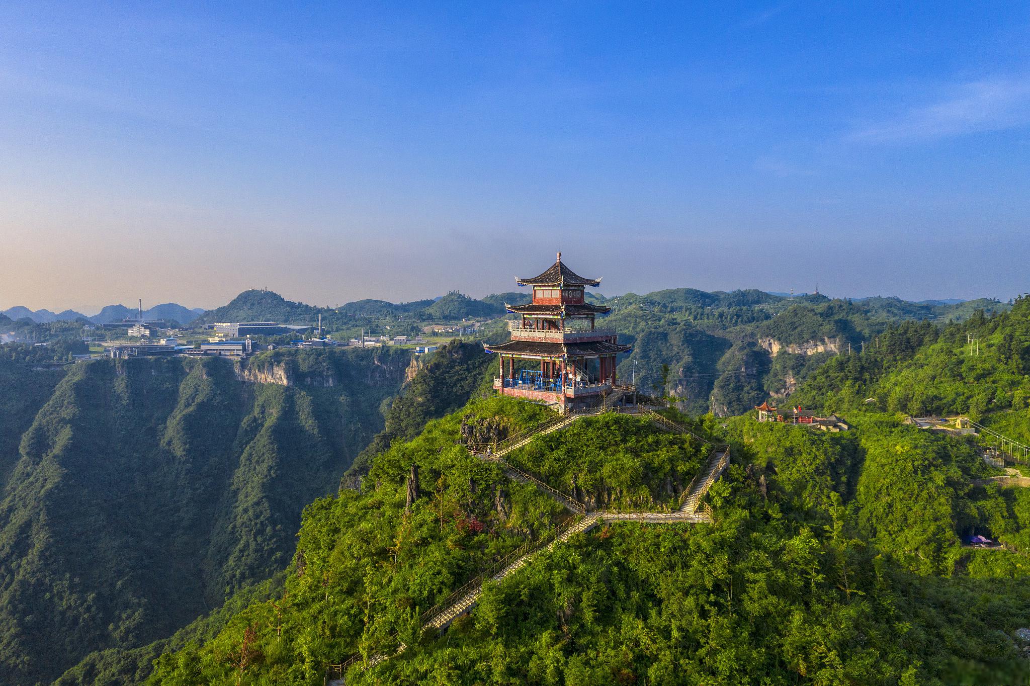 丹棱县旅游景点介绍 丹棱县位于四川省眉山市下辖的一个县级市,这里有