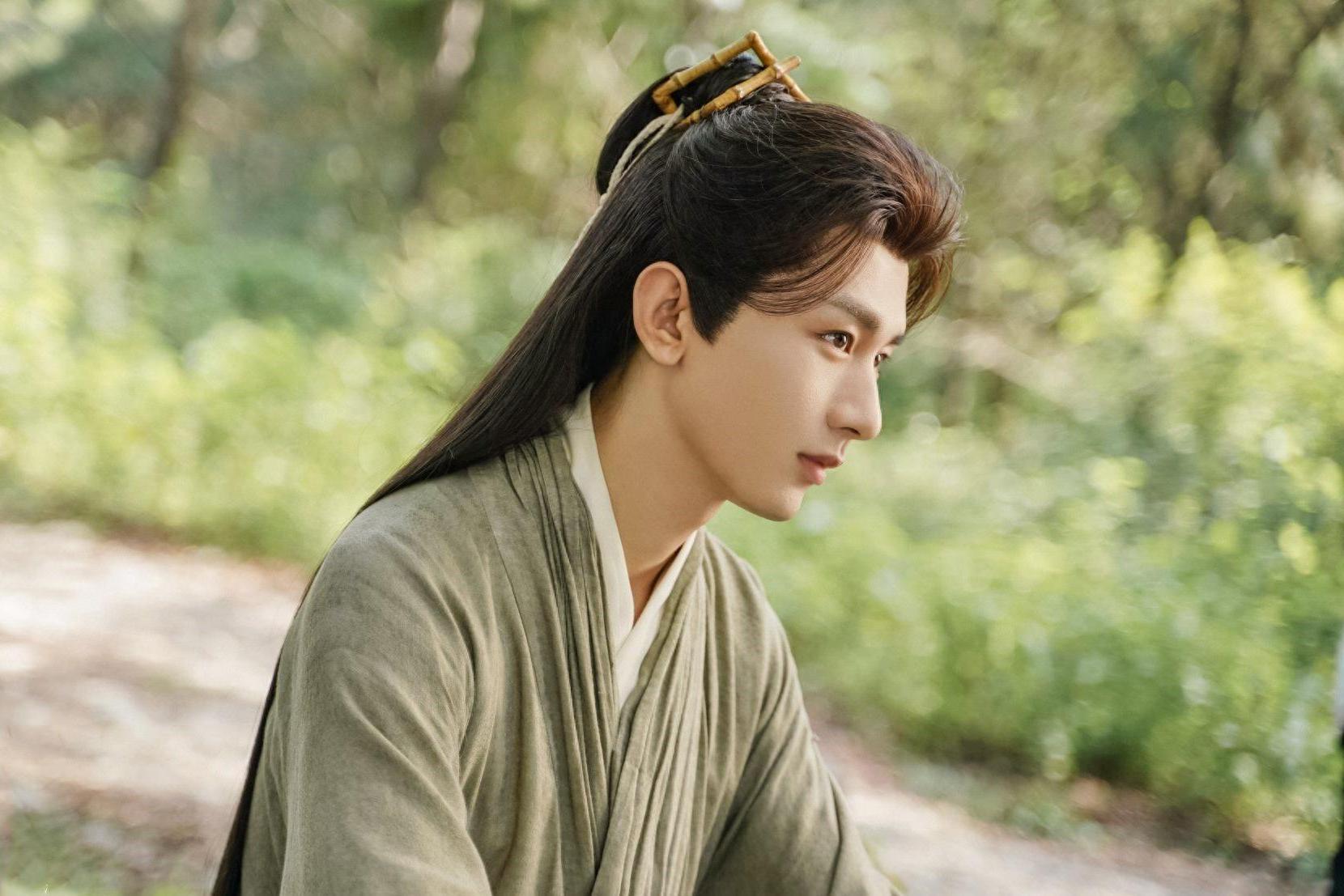 《莲花楼》:武侠风结合悬疑感 古装剧《莲花楼》是成毅,曾舜晞等主演