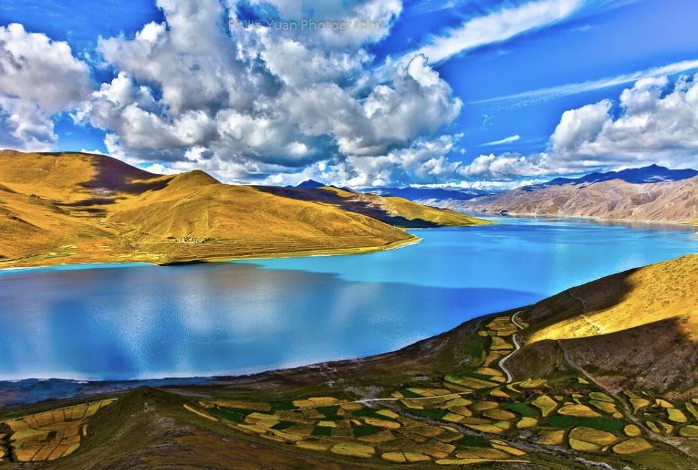 羊卓雍措,西藏三大圣湖之一 羊卓雍措,也被称为羊湖,位于西藏自治区