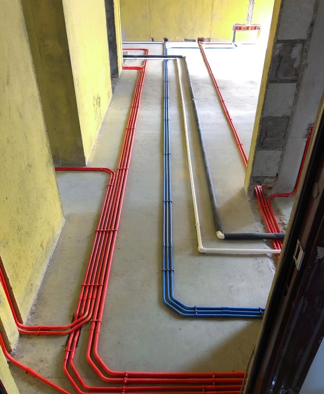 房屋拆改,水电改造,封阳台窗,楼梯,瓦工施工,木工施工,油漆施工,安装