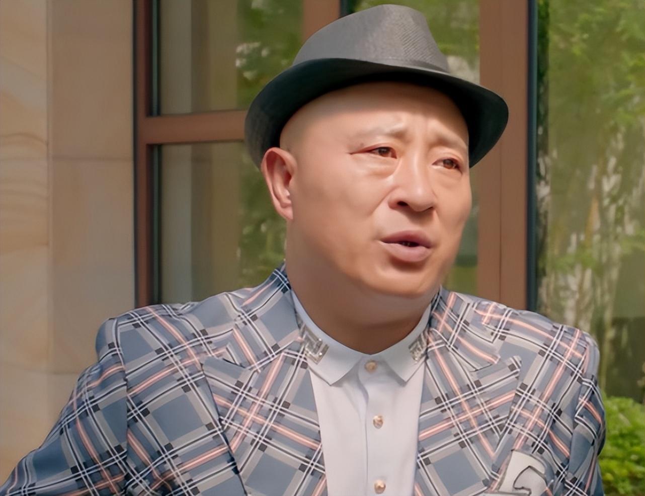 赵四升级当爷爷,去医院看望孙子 刘小光因出演《乡村爱情》里赵四一角