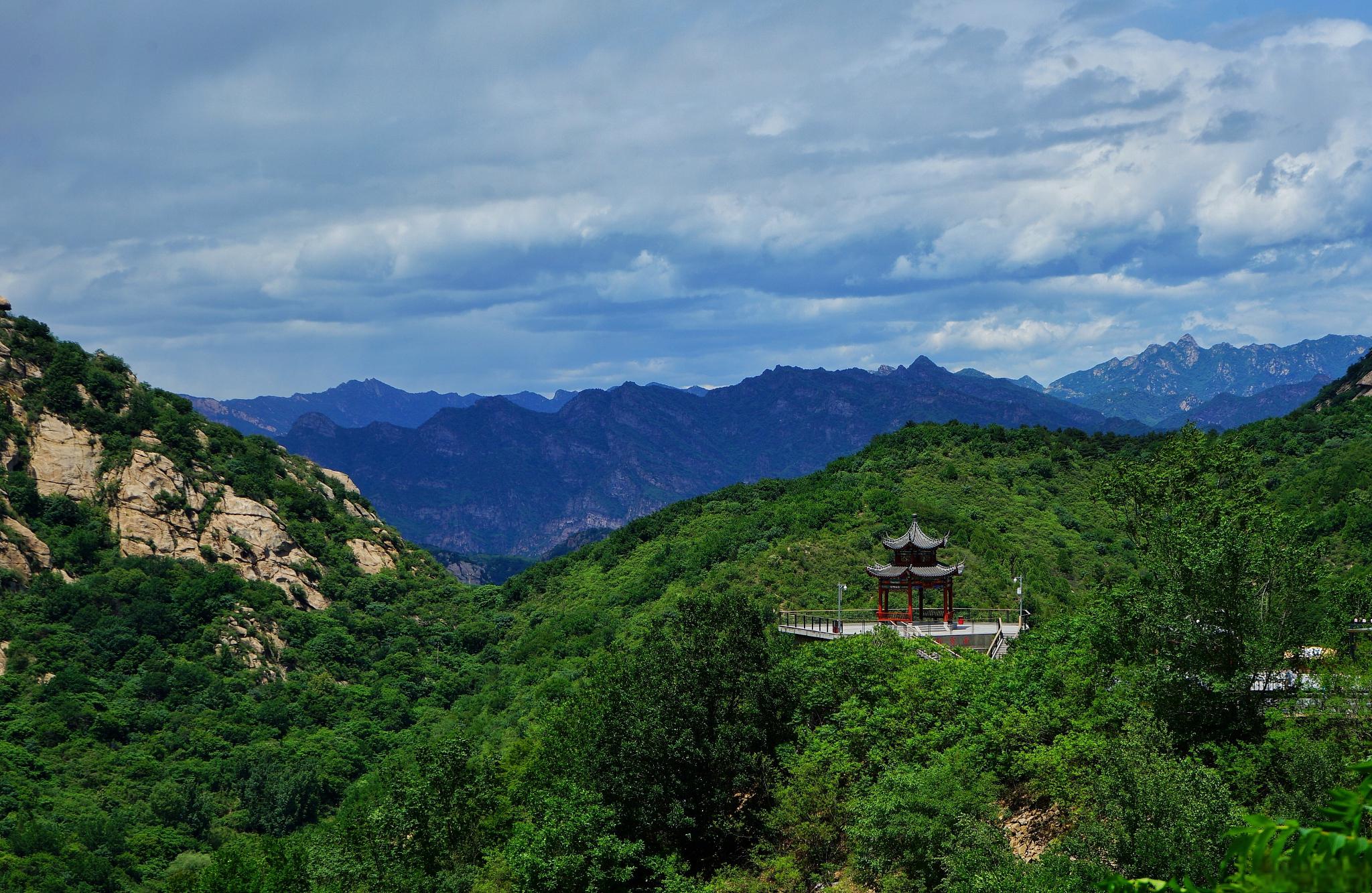 翠华山,位于西安市南边,是一座以水为主题的休闲景区