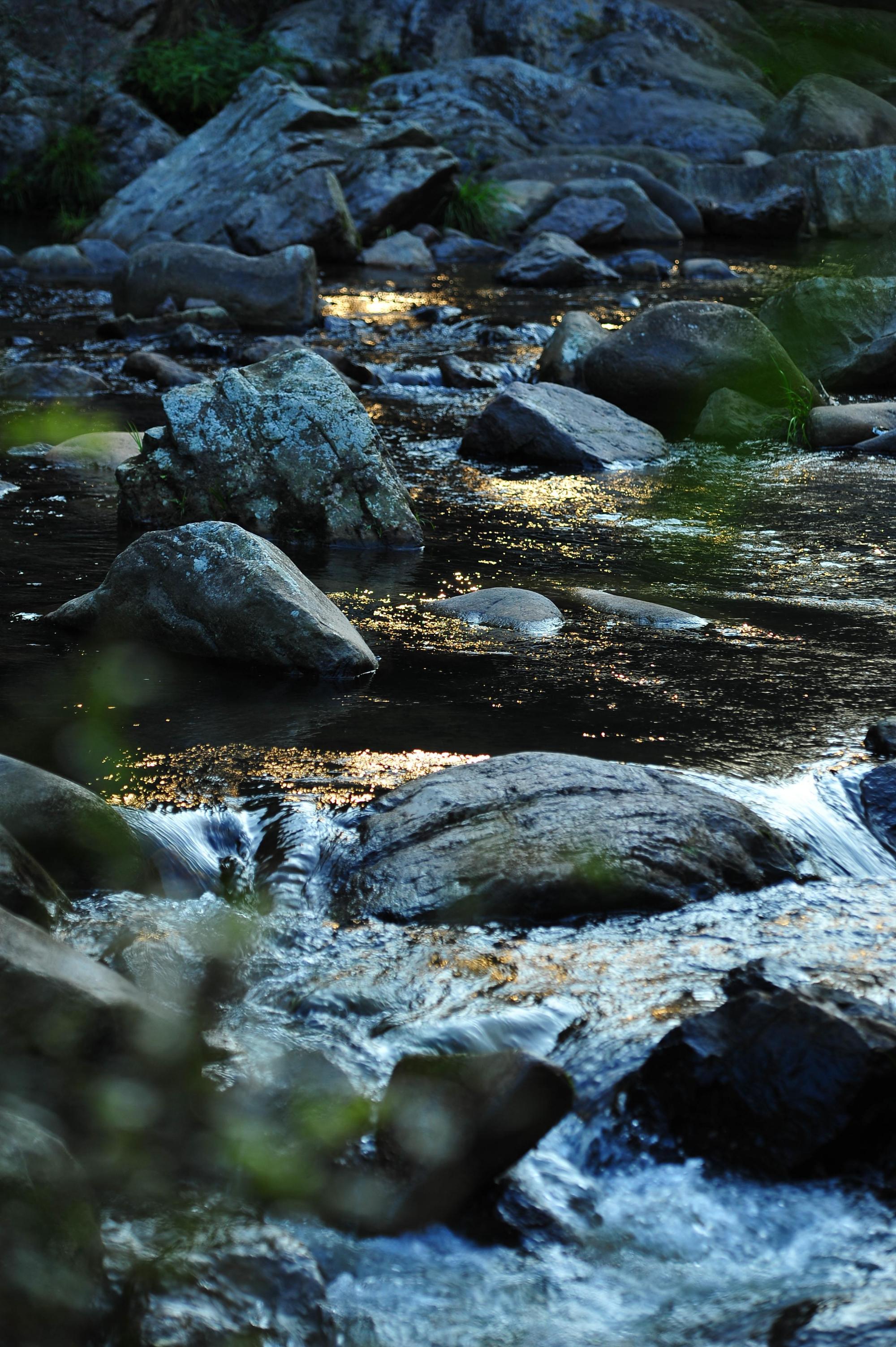 龙门秘境——临安石门村 临安的大鱼线有个石门村,因为有高山峡谷,有