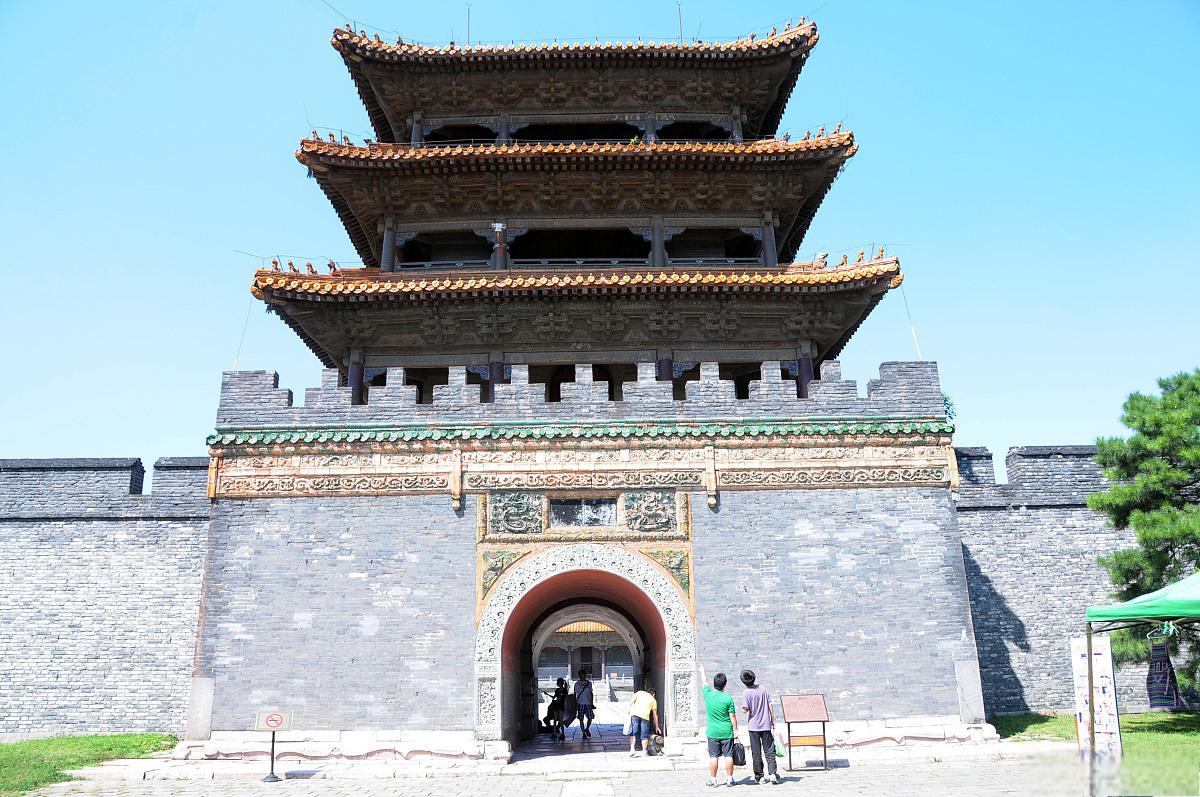 探秘沈阳北陵公园 沈阳北陵公园作为中国清朝皇家陵寝之一,是一座具有