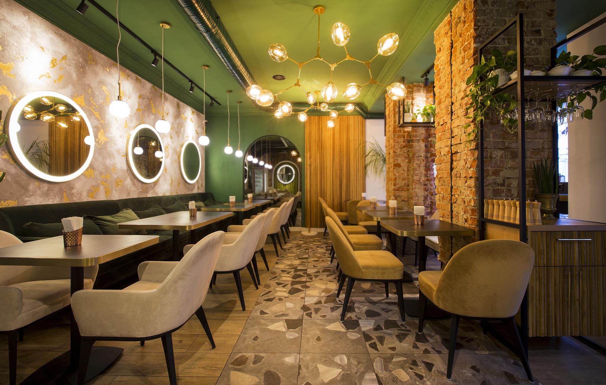 茶餐厅的装修设计可以通过以下几个方面来展现独特的特色.