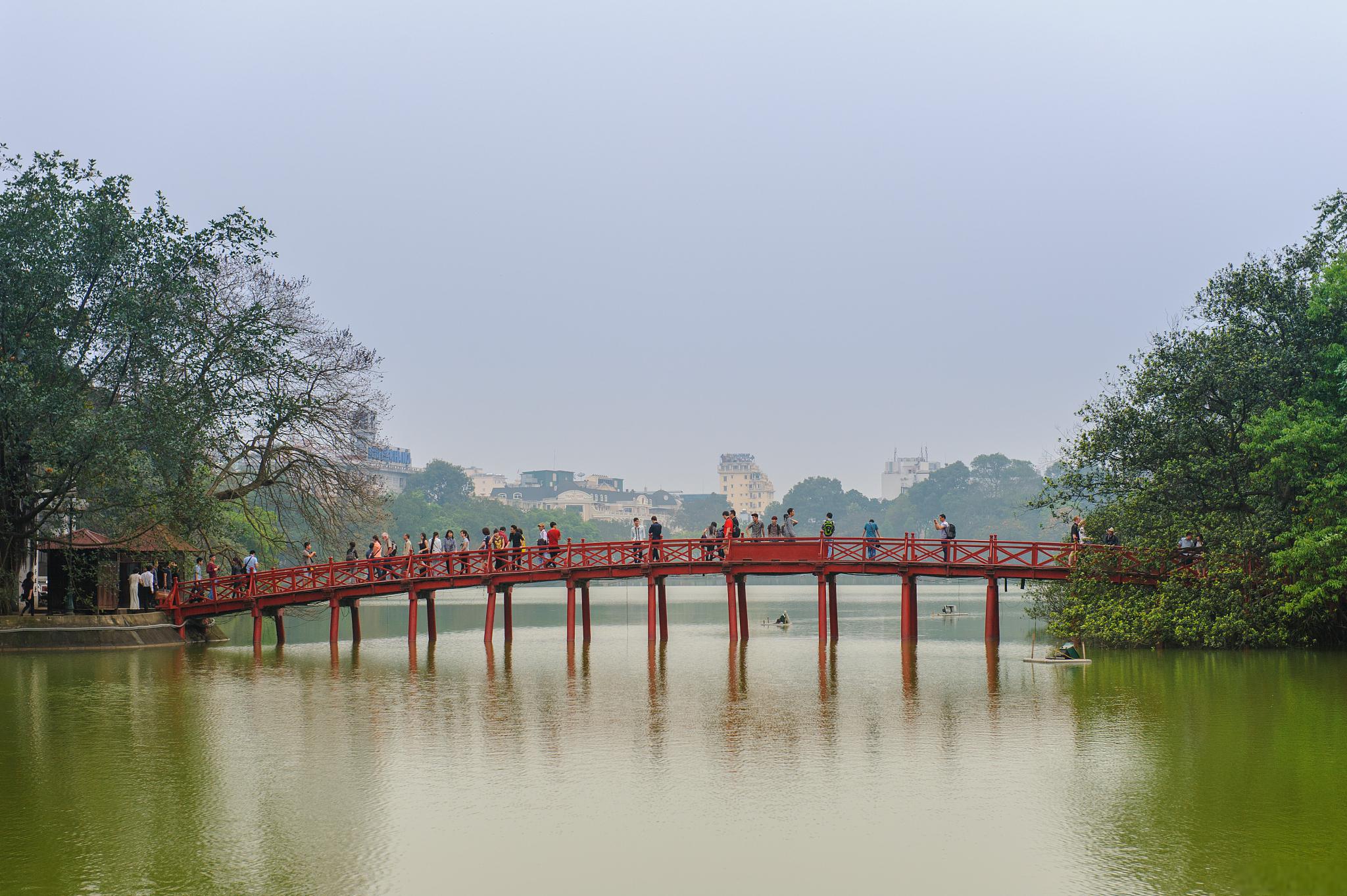 东湖公园景点图片