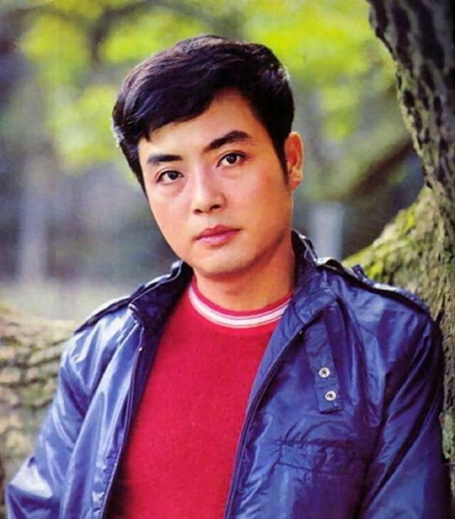 毛永明:婚姻生活和现状 毛永明是一位老牌演员,他的妻子朱延芹也是一