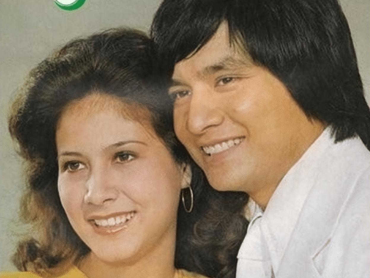 甄妮:一生只爱傅声 甄妮是一个深爱丈夫的女人,1983年她的丈夫傅声因