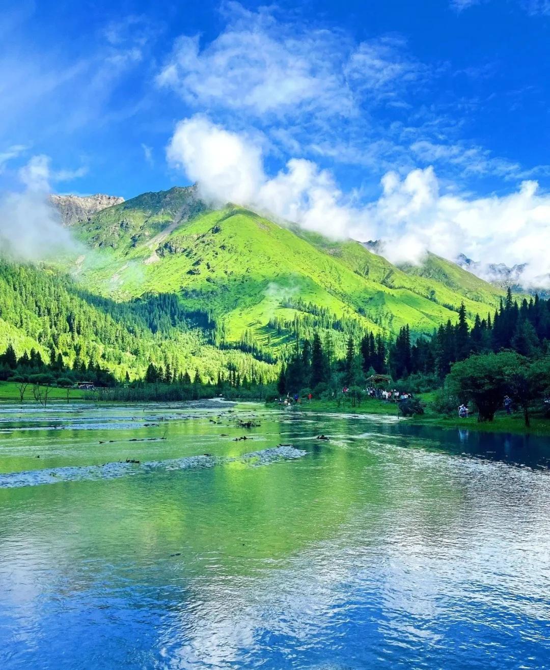 最美高山峻岭图片图片