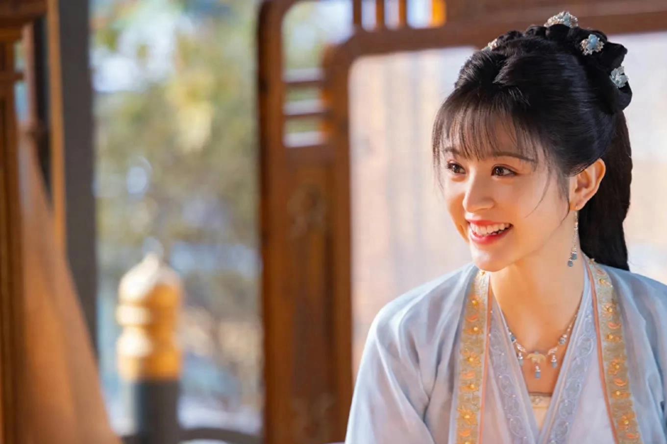 张晚意田曦薇竟然演过情侣 张晚意和田曦薇在之前的考古中扮演过情侣