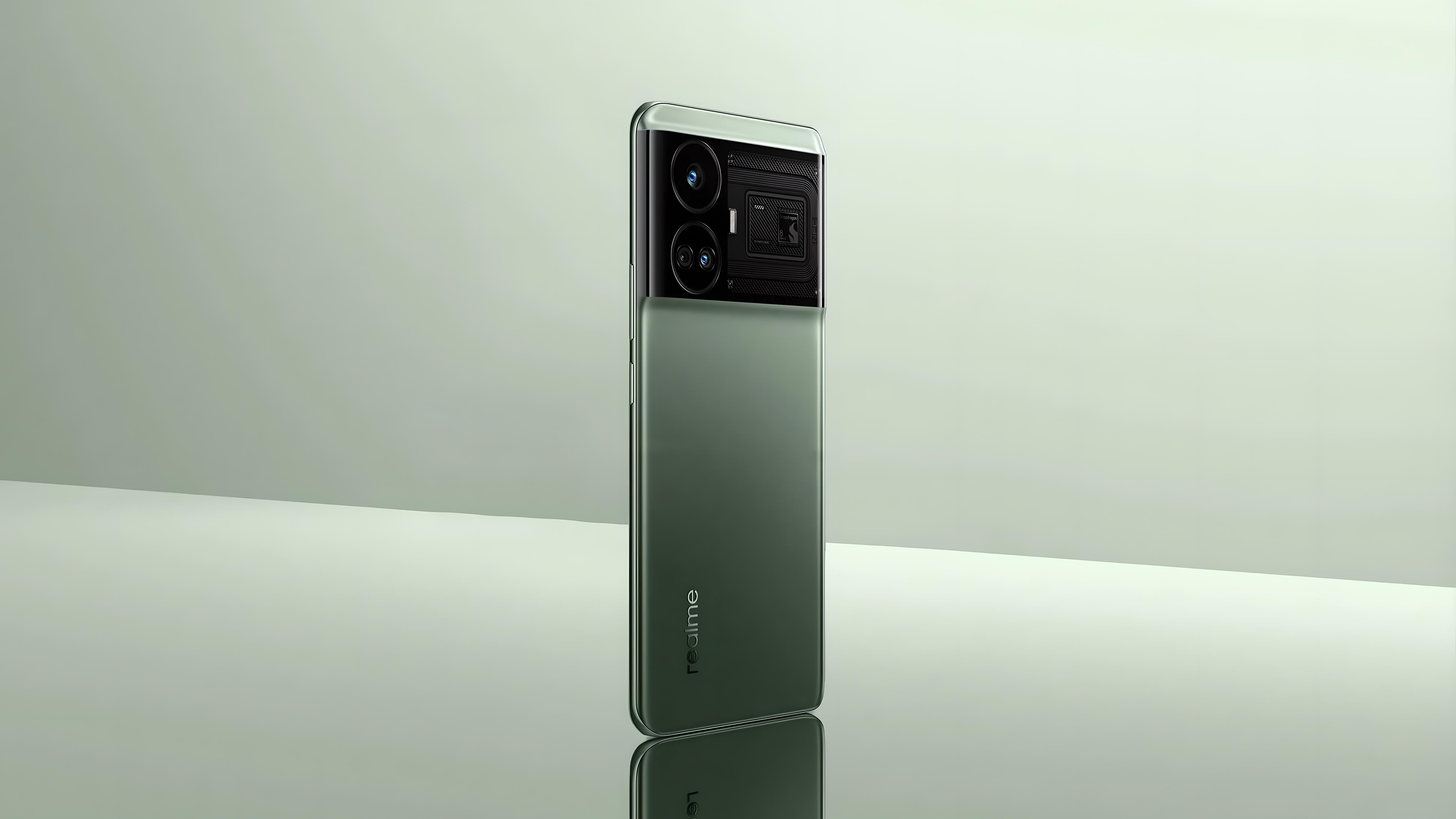 realme gt5新机预热 目前据realme真我官方信息显示