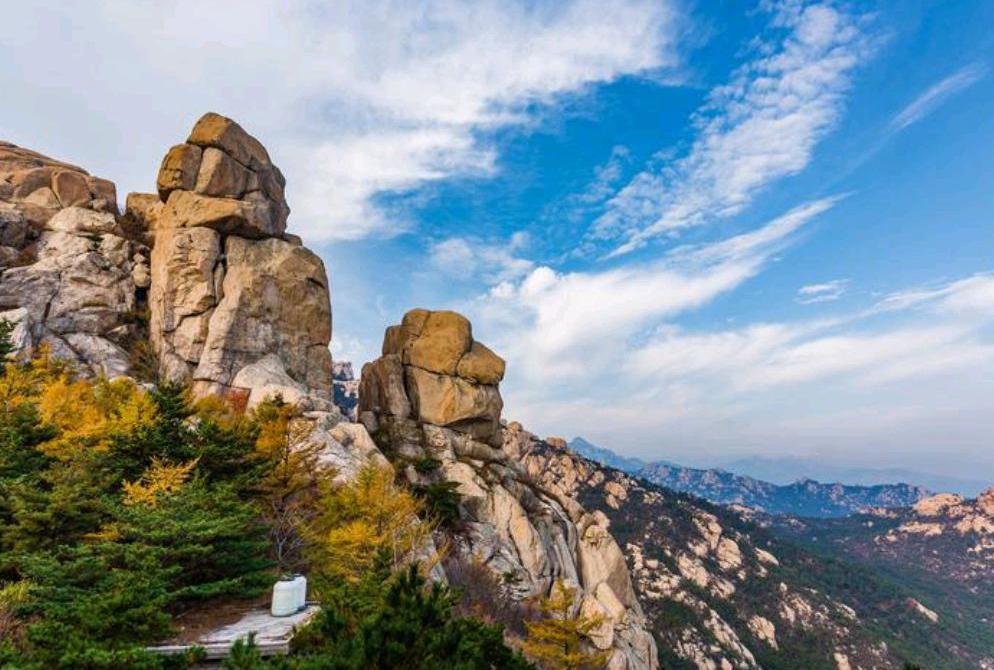 本文将深入探究崂山的自然景观和文化遗址,带领读者领略这座山脉的