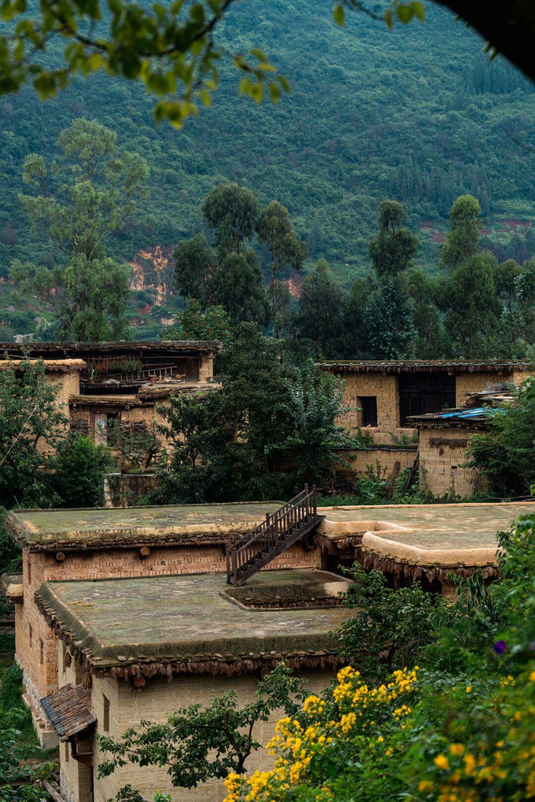 城子古村,云南的历史悠久之地 漫步旧时光泸西县永宁乡境内,有一座