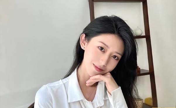 吴梓钰:勇敢面对,积极前行 前篮球明星张镇麟的前女友吴梓钰在社交