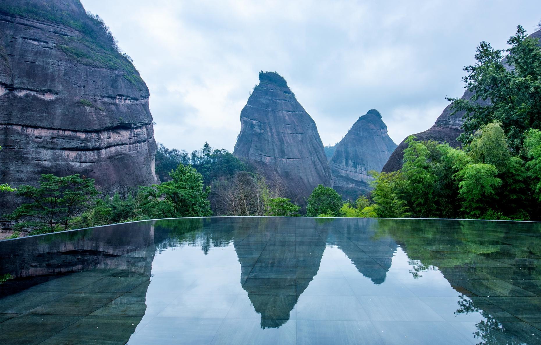 桂林八角寨风景区图片