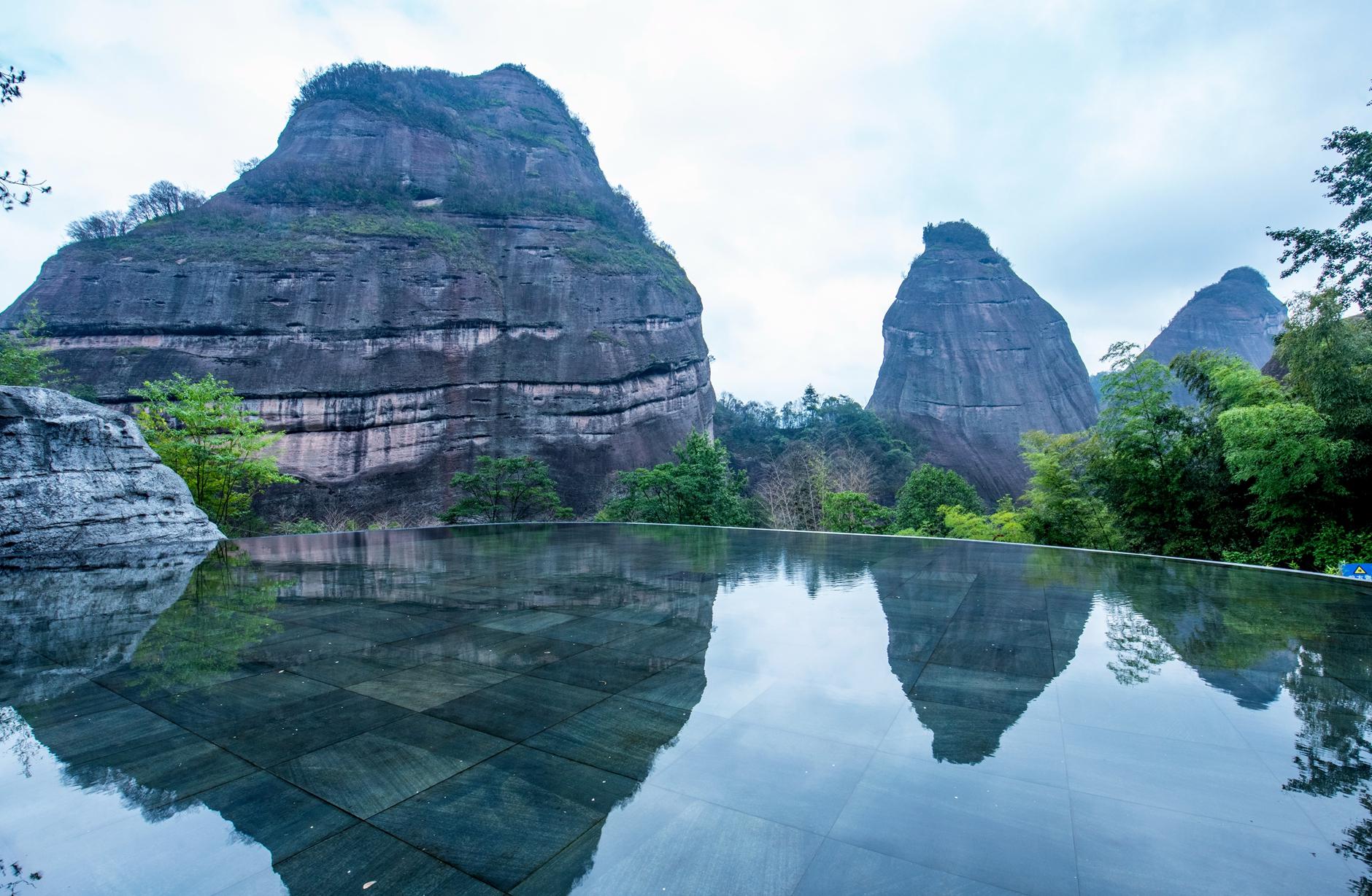 桂林八角寨风景区图片