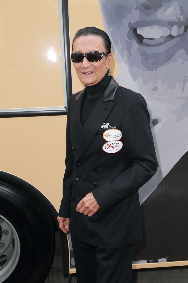 86岁谢贤首次现身 谢贤是香港电影界的重要人物,他的身体健康状况一直