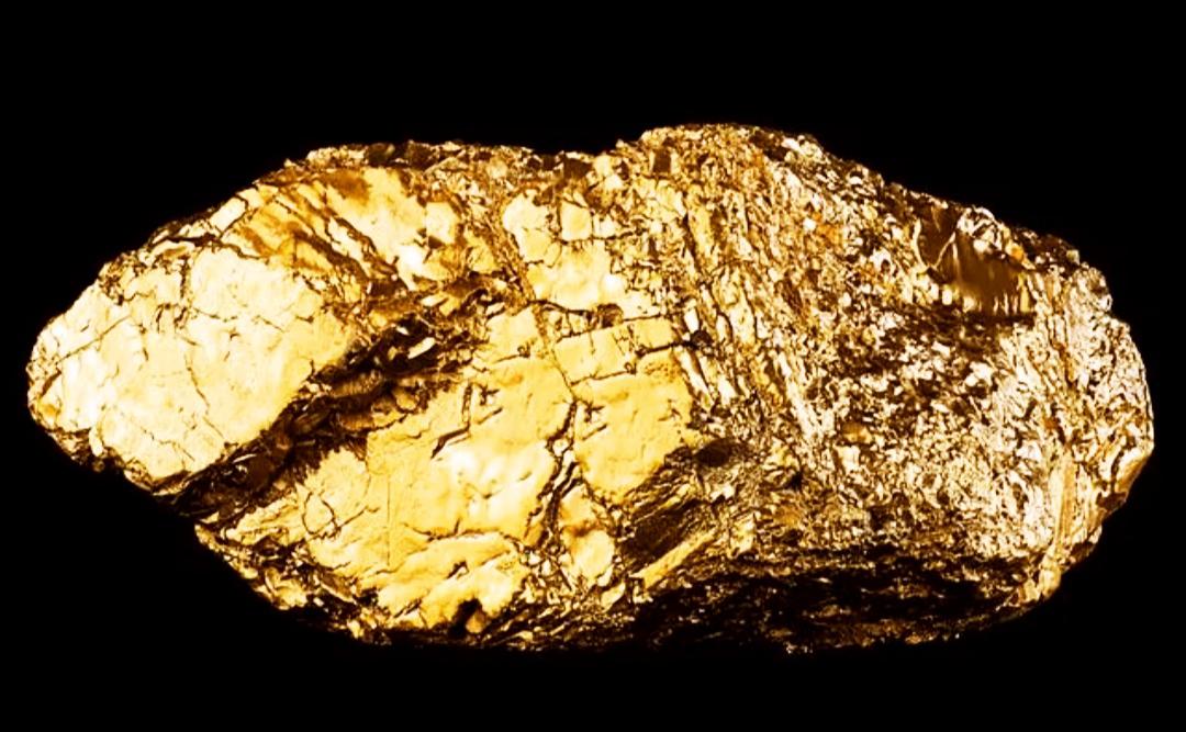 山东发现世界大金矿 山东黄金集团近日宣布在山东地区发现了一座巨大