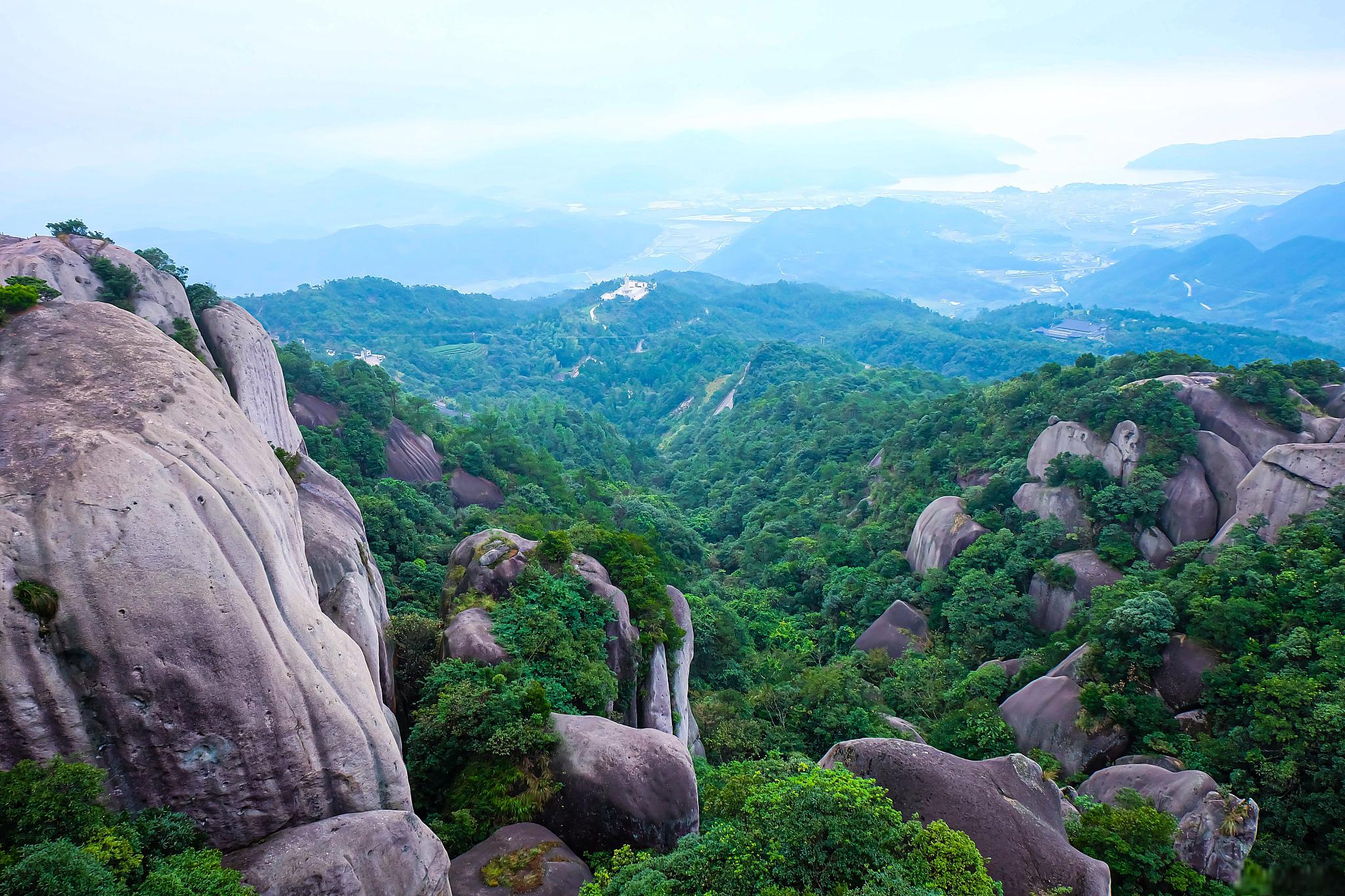 绍兴新昌旅游攻略 期待已久的旅行终于来临,我带着相机和一颗向往自由