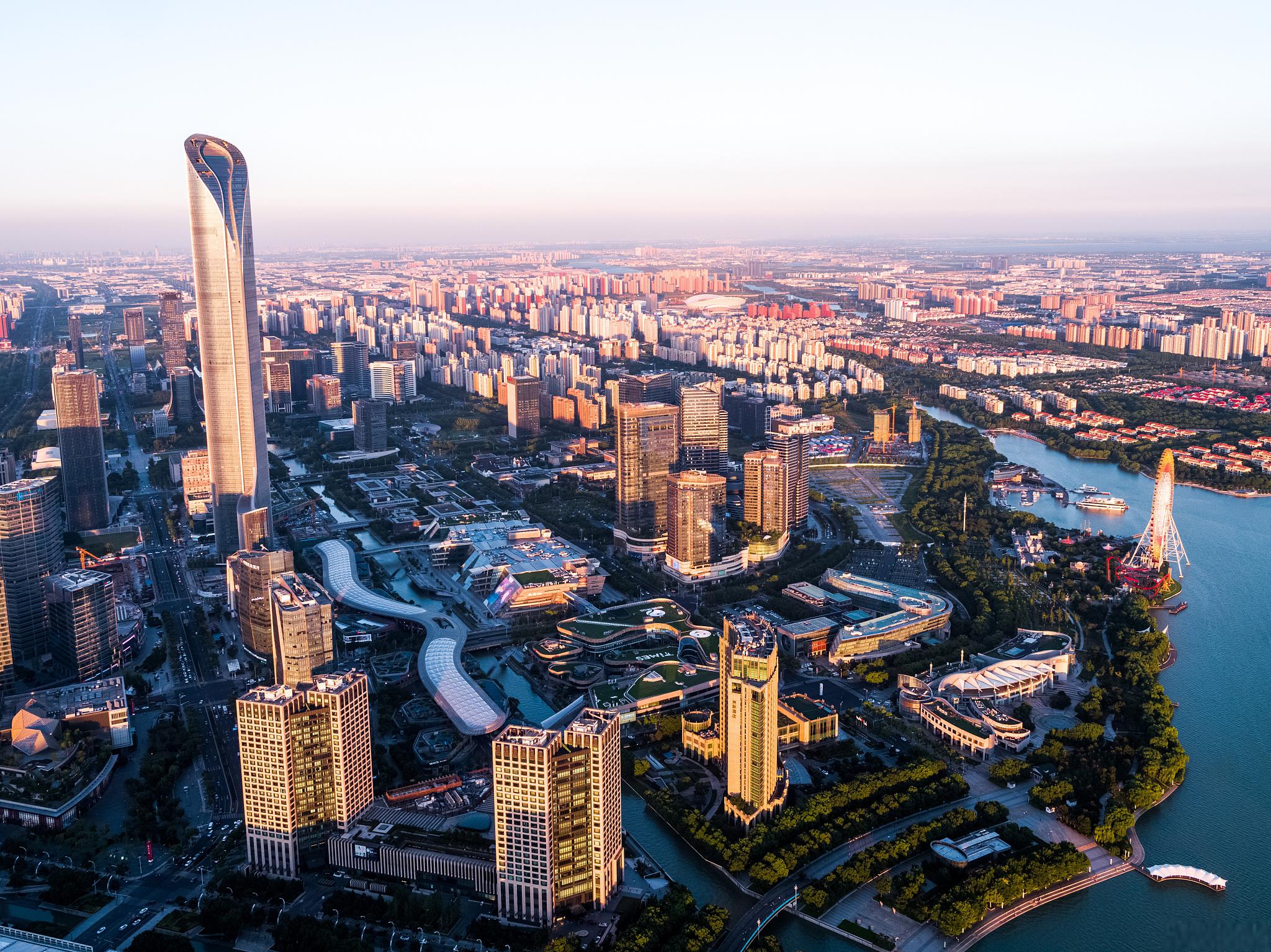 合肥的特点和亮点 合肥是中国安徽省的省会城市,也是该省的政治,经济