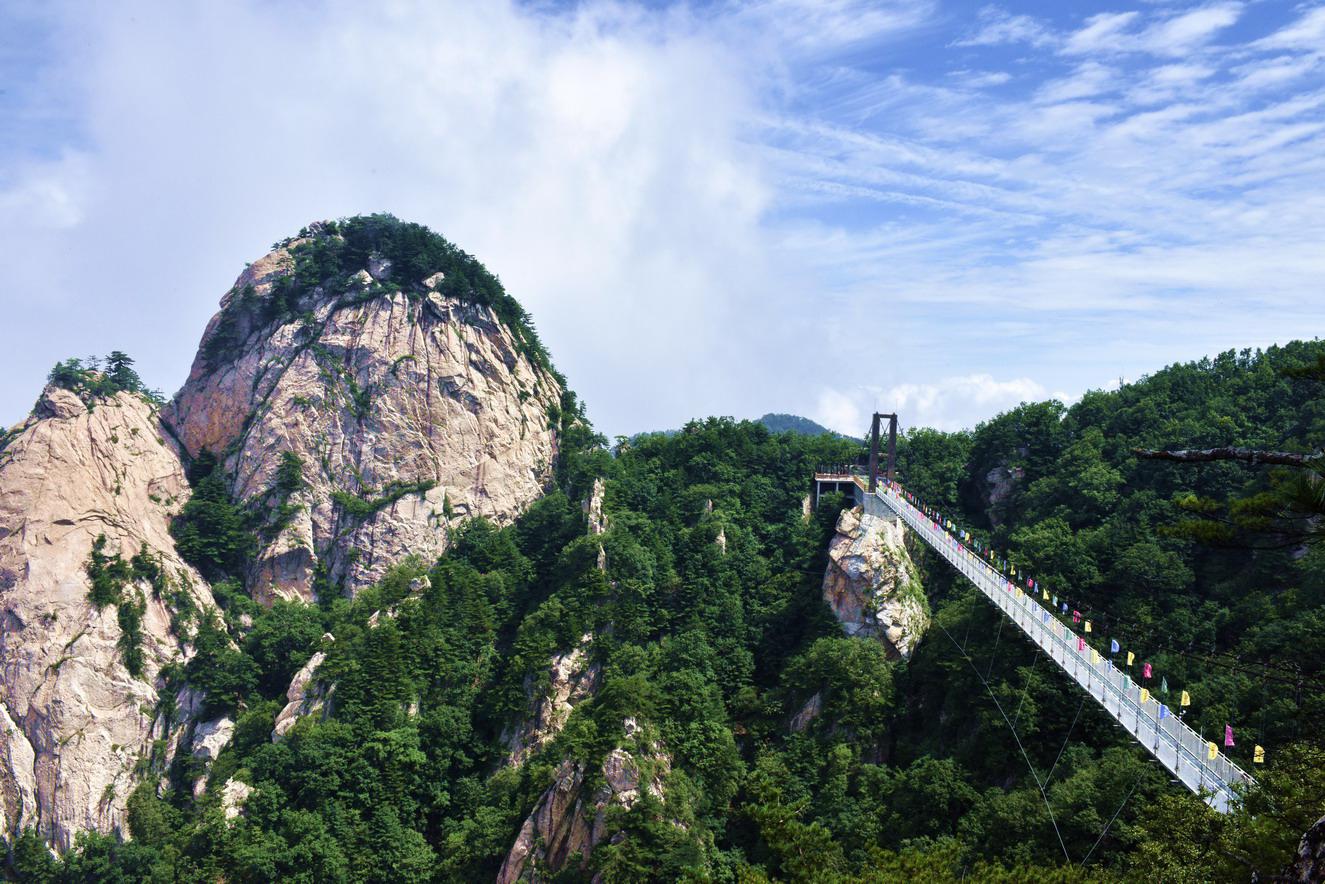 洛阳嵩县木札岭旅游见闻 木札岭景区位于嵩县境内,距郑州200余公里