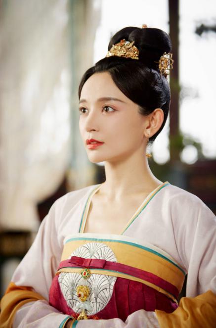 《风起霓裳》:演员表介绍 《风起霓裳》这部剧,以细腻的人物刻画和