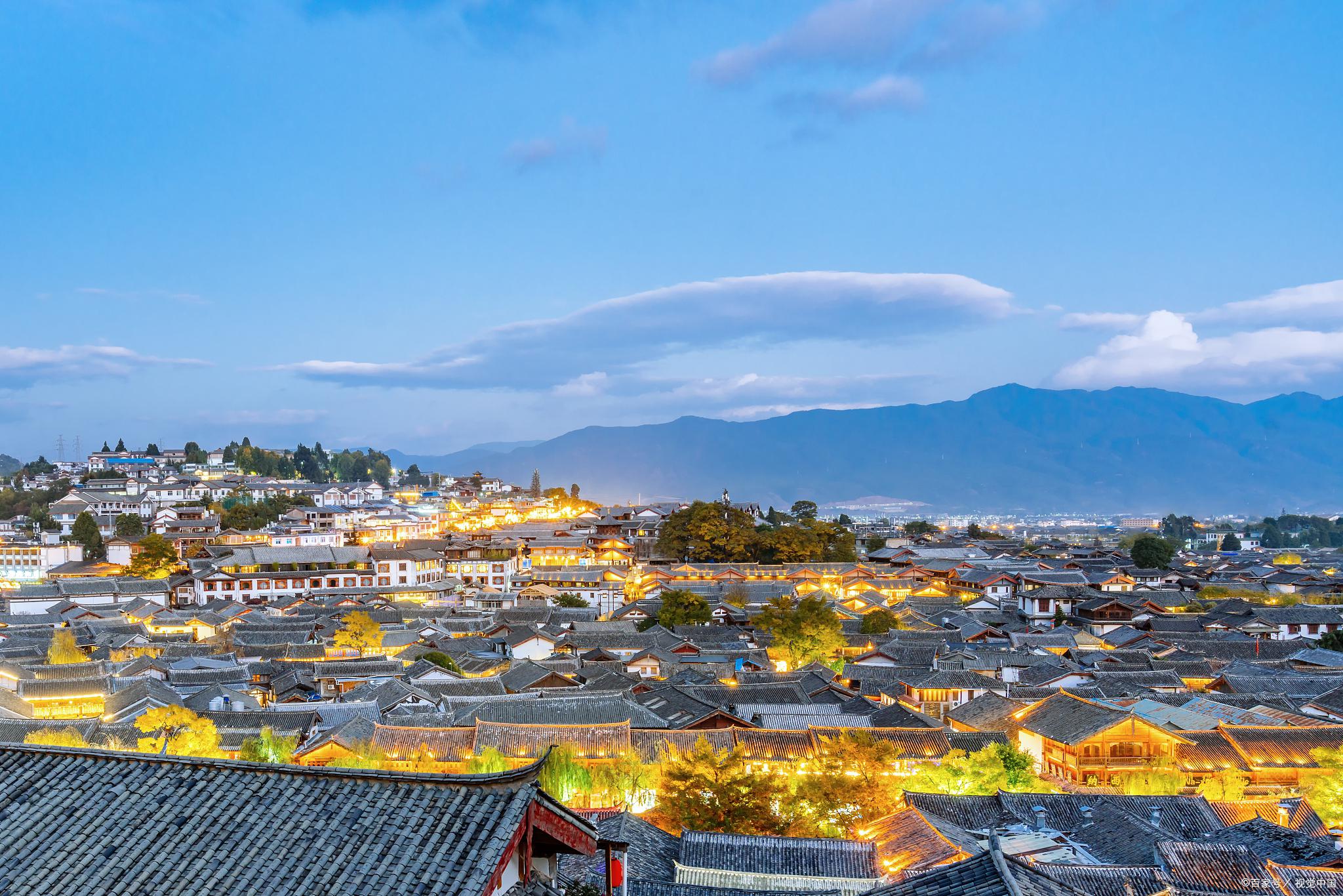 探索丽江古城的历史和文化 丽江古城位于中国云南省丽江市,是一个充满