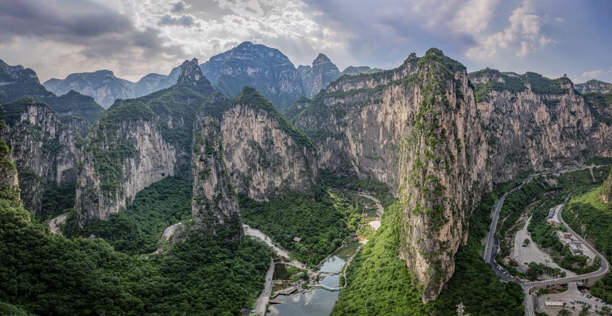 有一个美丽的地方叫做长治市壶关县,这里有一处壮丽的太行山大峡谷