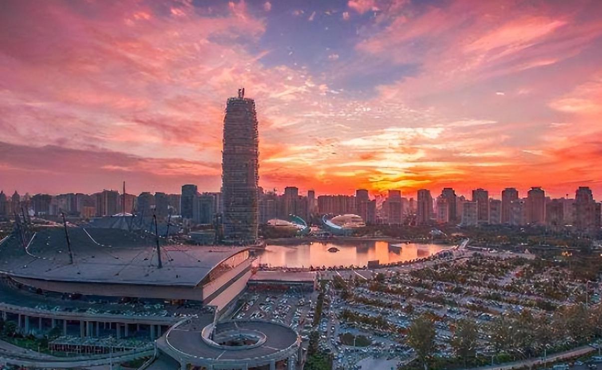 郑州古都之美 中国历史源远流长,拥有众多历史文化名城.