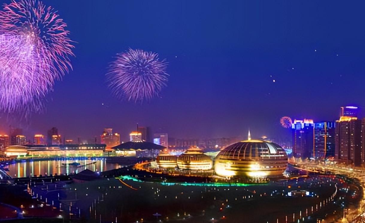 郑州古都之美 中国历史源远流长,拥有众多历史文化名城.