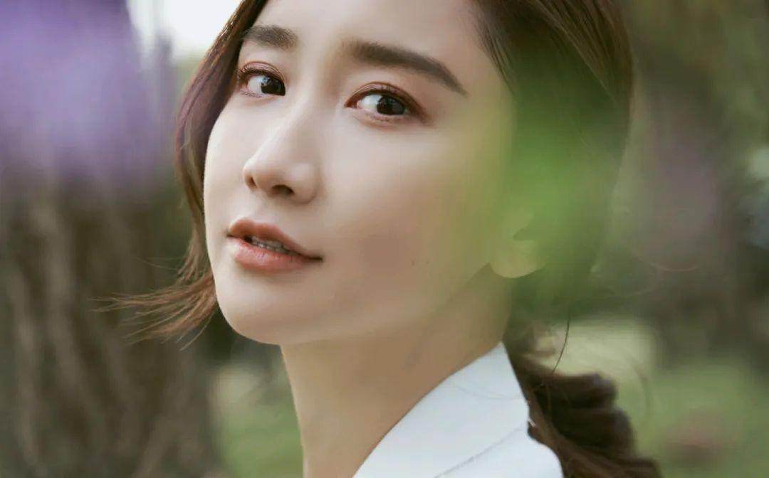 《星梦缘》女主陈彦妃:20年跨界玩得贼溜 陈彦妃,出道20年,身兼演员