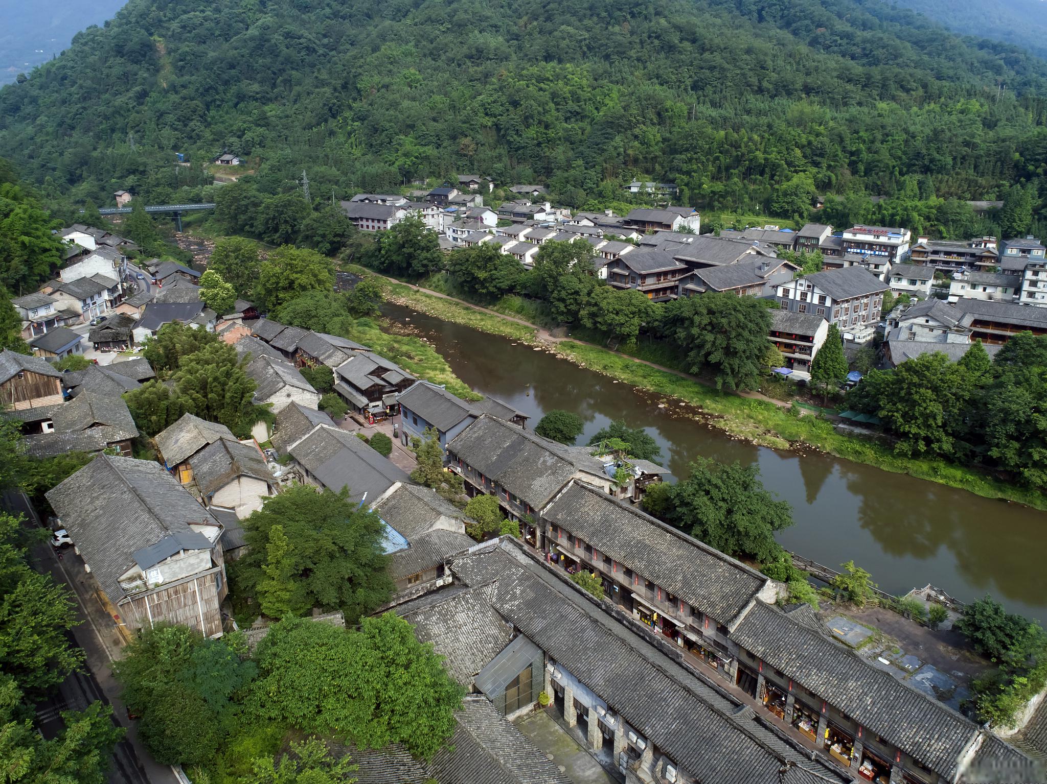 柳江古镇,历史与文化的交汇之地 柳江古镇,一座位于四川眉山市的醉人