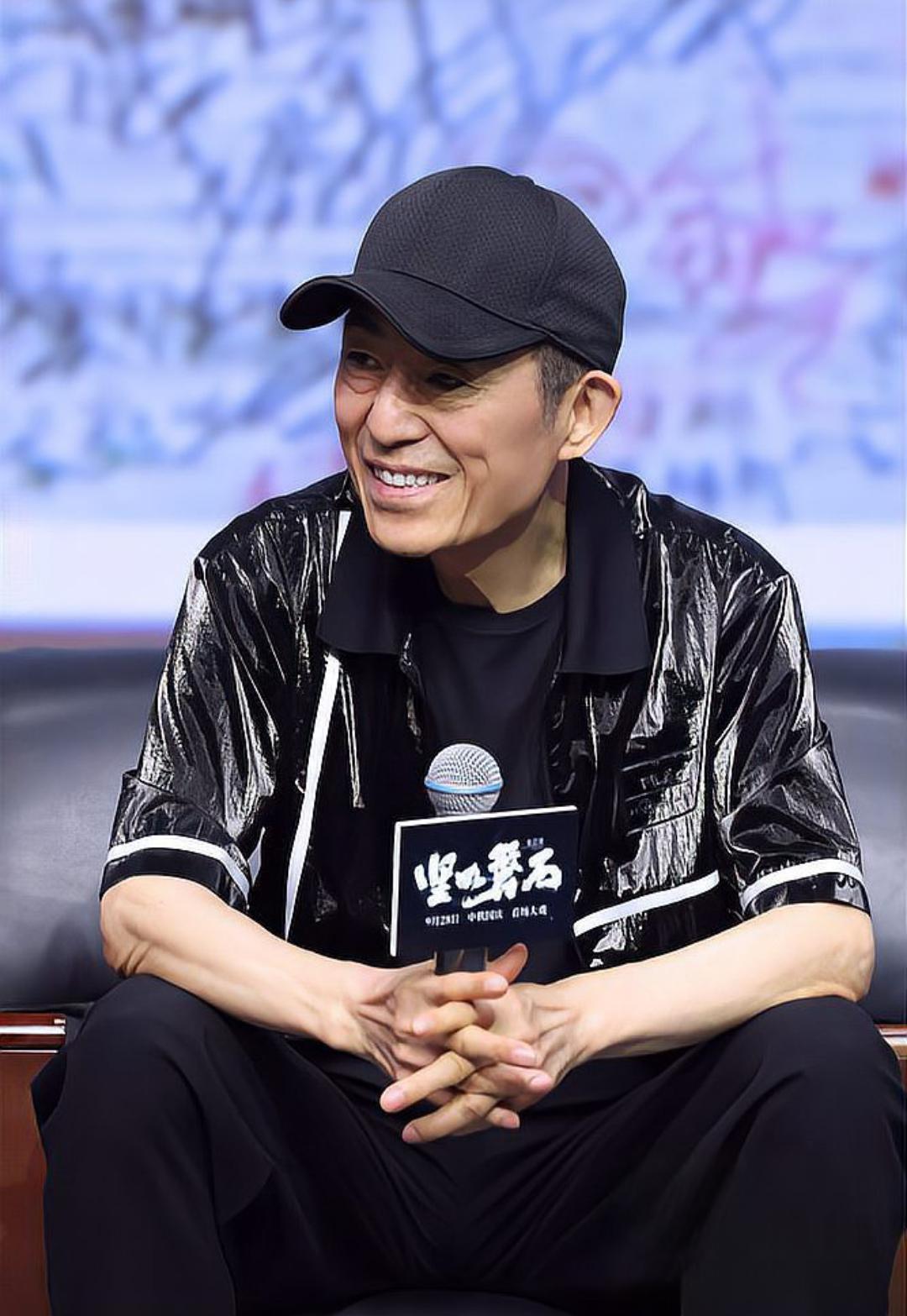 触动心灵的视听享受 张艺谋导演的新作《坚如磐石》承载了导演对社会